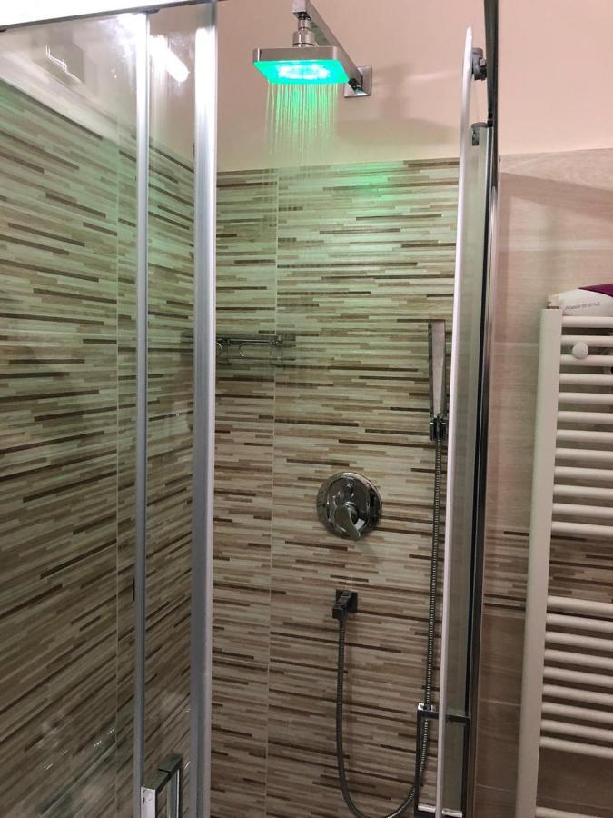 Atena Apartments B&B Gold 佩斯卡拉 外观 照片